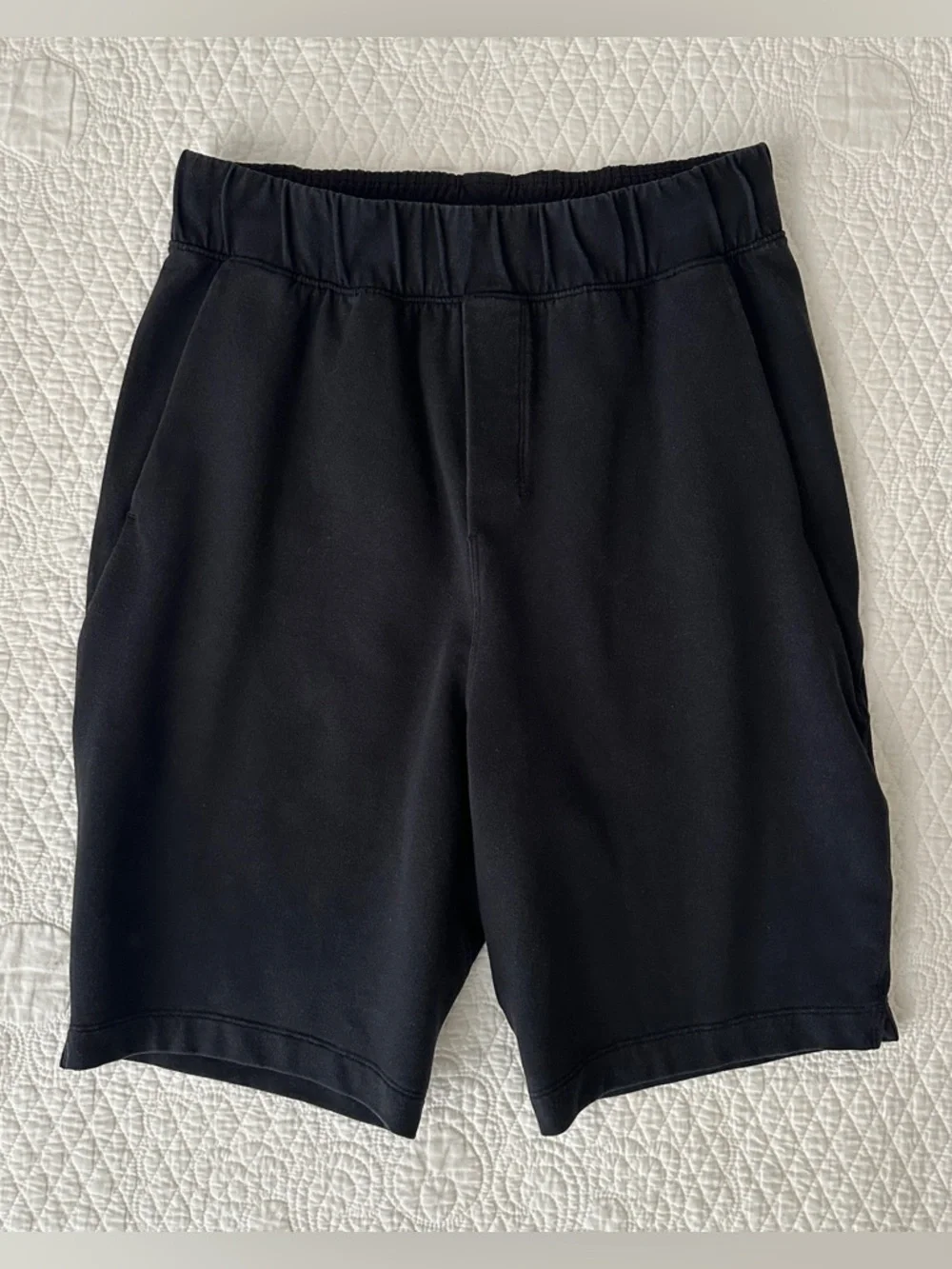 Lululemon Black Connector Shorts Men’s Small